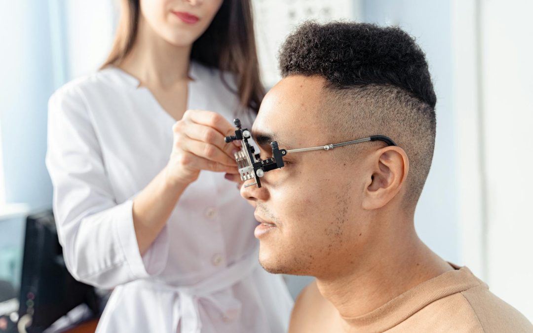 Your First Comprehensive Eye Exam: What Actually Happens in 2026 (TOMEY, NIDEK, TMS-5)