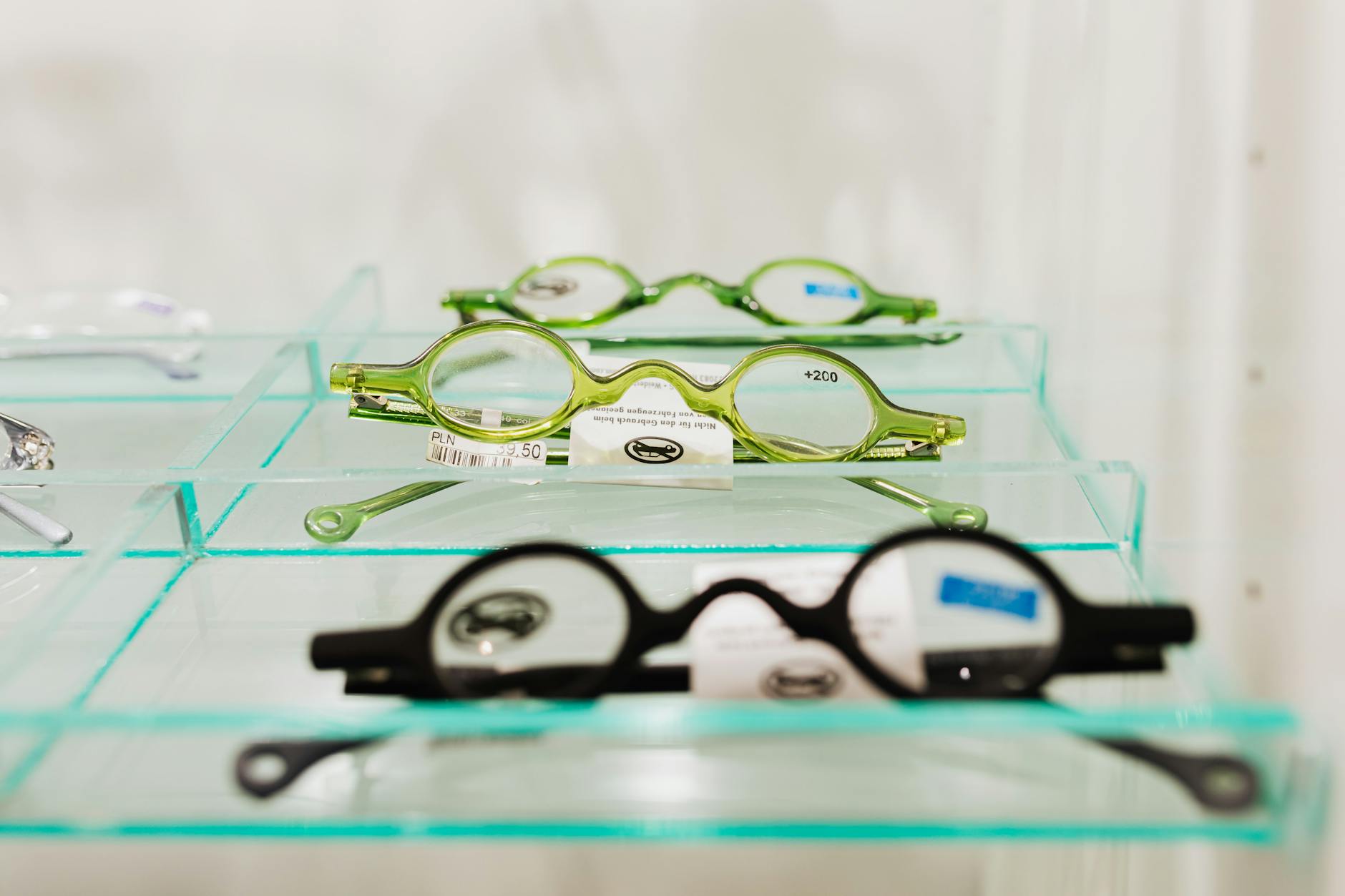 Rodenstock & Hoya
